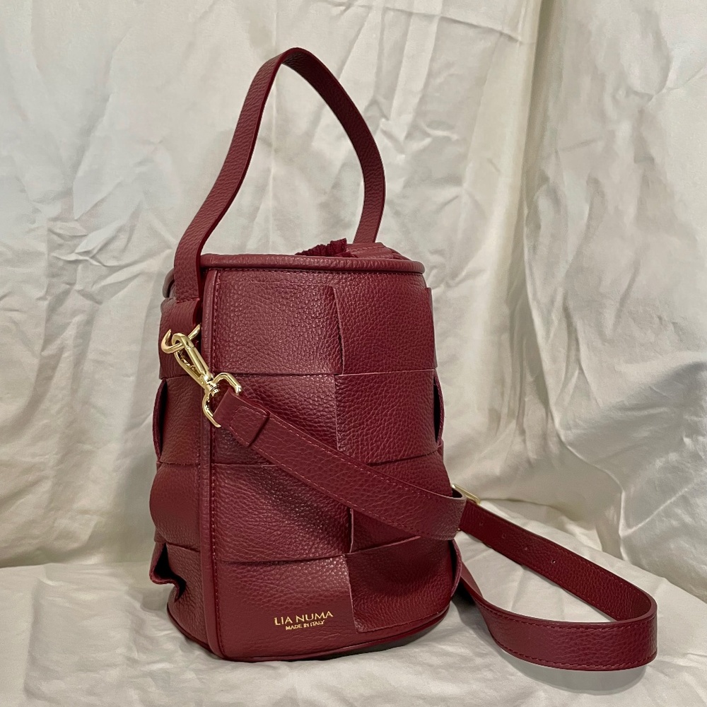 NWT - Lia Numia Italian Leather Woven Purse - Red/Burgundy